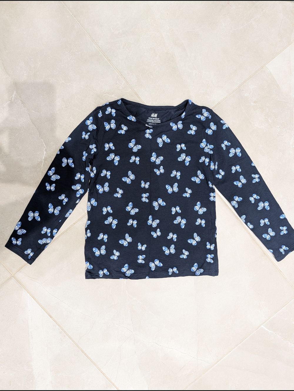 5/$20 H&M Girls Butterfly Long Sleeve Shirt – Size 4–6Y – Navy Blue